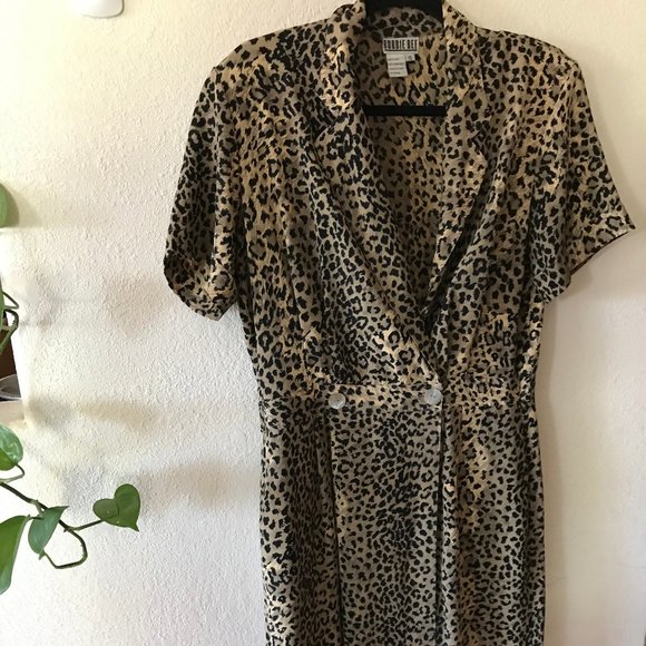 Robbie Bee Dresses & Skirts - Vintage- Robbie Bee Silk Leopard print dress